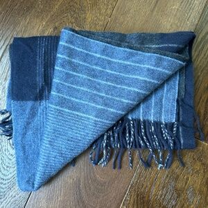 Saks Fifth Avenue Cashmere Navy Scarf